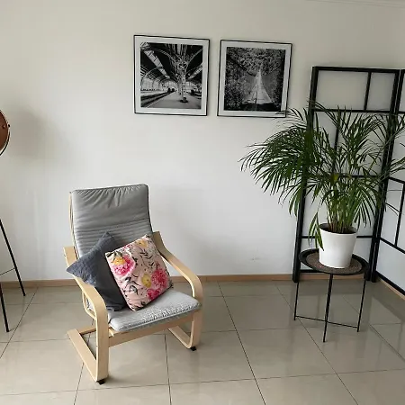 아파트 Superb With 3 Bed In *